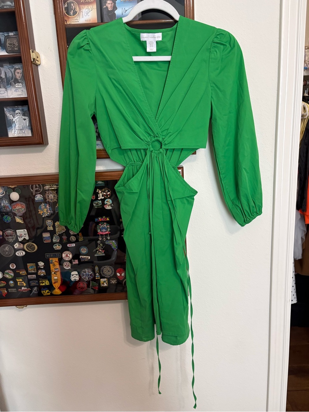 House of Harlow 1960 Vibrant Green dress with ties around waist